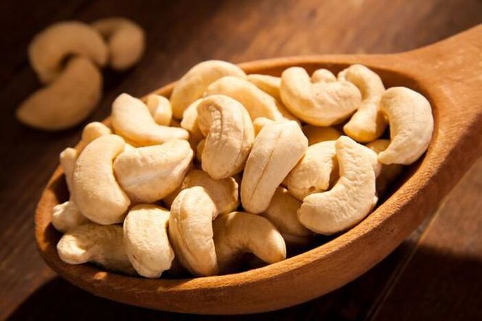 Cashews increase testosterone levels due to high levels of zinc